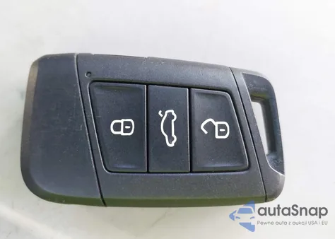 2019 Volkswagen Jetta 1.4T R-Line/1.4T S/1.4T Se z USA, uszkodzony, nr VIN 3VWCB7BU9KM140125